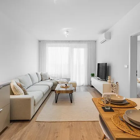 Urban Oasis Bajkalska * Братислава